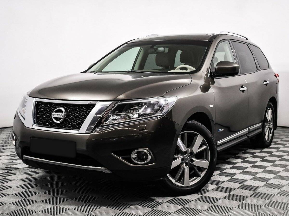 Nissan Pathfinder с пробегом — 2014 год. Посмотреть фото