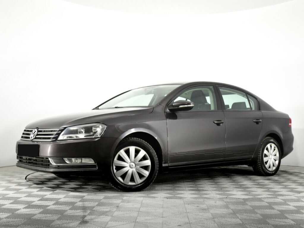 Volkswagen Passat с пробегом — 2011 год. Посмотреть фото