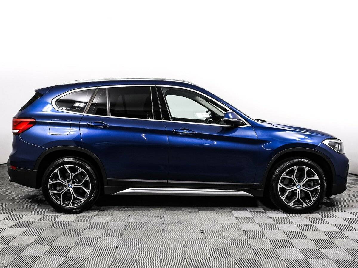 BMW X1 с пробегом — 2021 год. Фото: #3