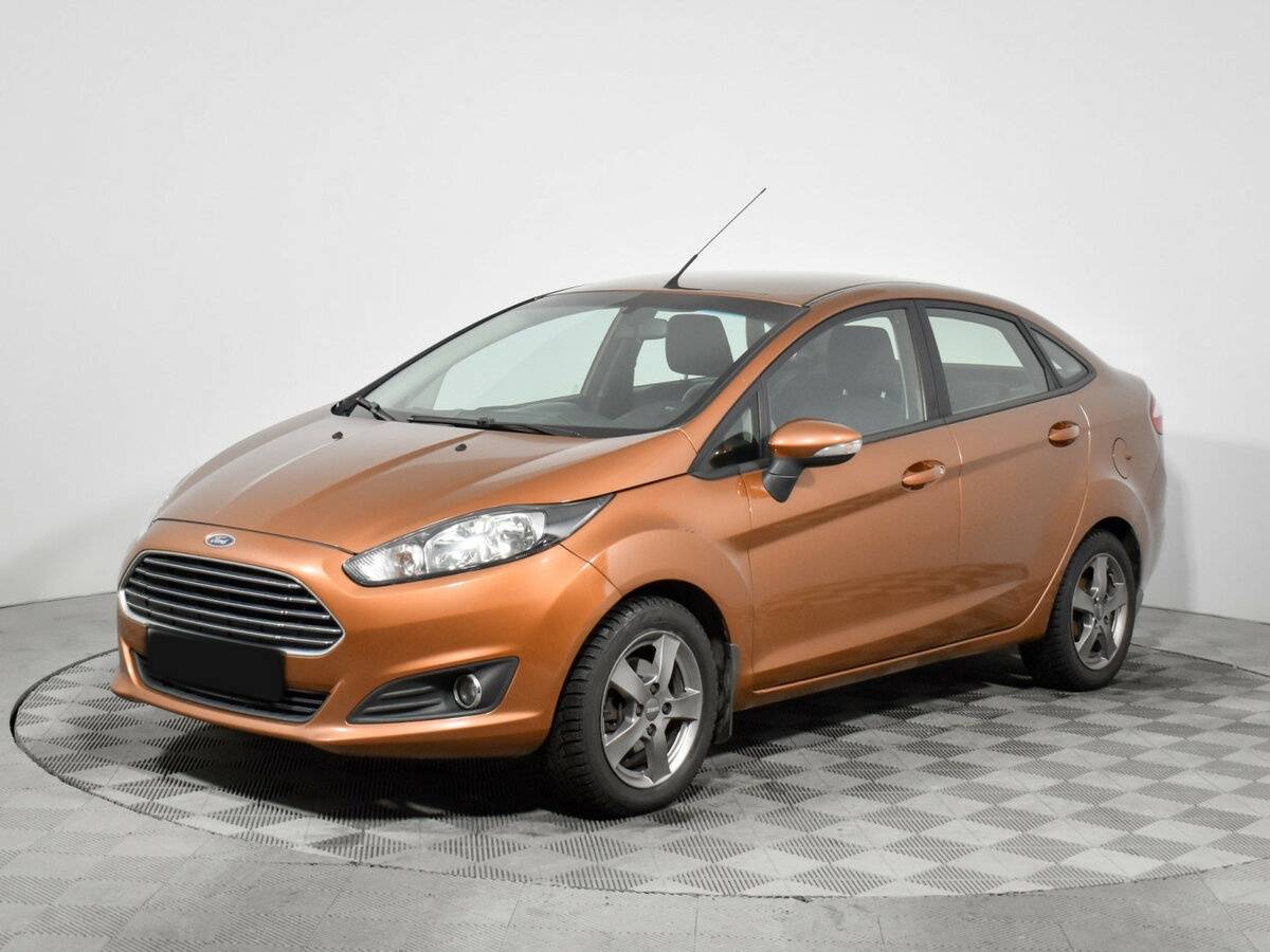 Ford Fiesta с пробегом — 2016 год. Посмотреть фото