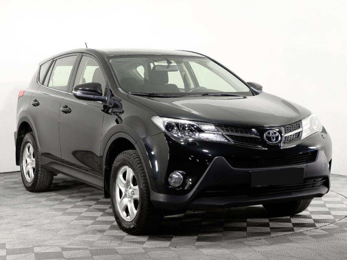 Toyota RAV4 с пробегом — 2014 год. Фото: #2