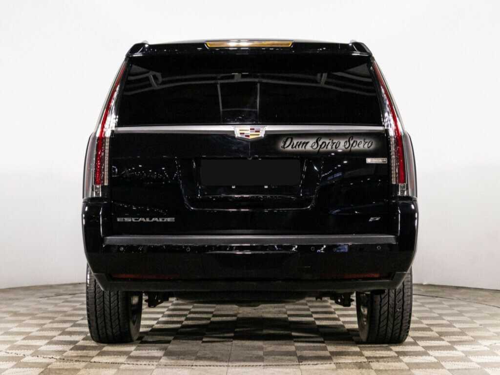 Cadillac Escalade с пробегом — 2015 год. Фото: #5