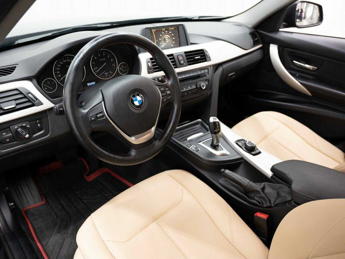 BMW 3 серии с пробегом — 2014 год. Фото: #6