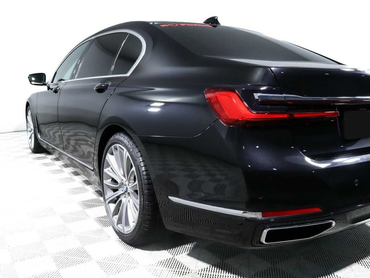 BMW 7 серии с пробегом — 2021 год. Фото: #19