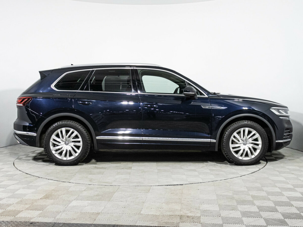 Volkswagen Touareg с пробегом — 2019 год. Фото: #3
