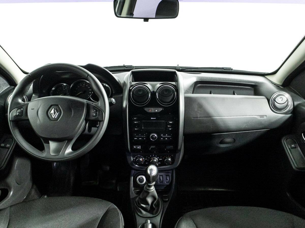 Renault Duster с пробегом — 2018 год. Фото: #12