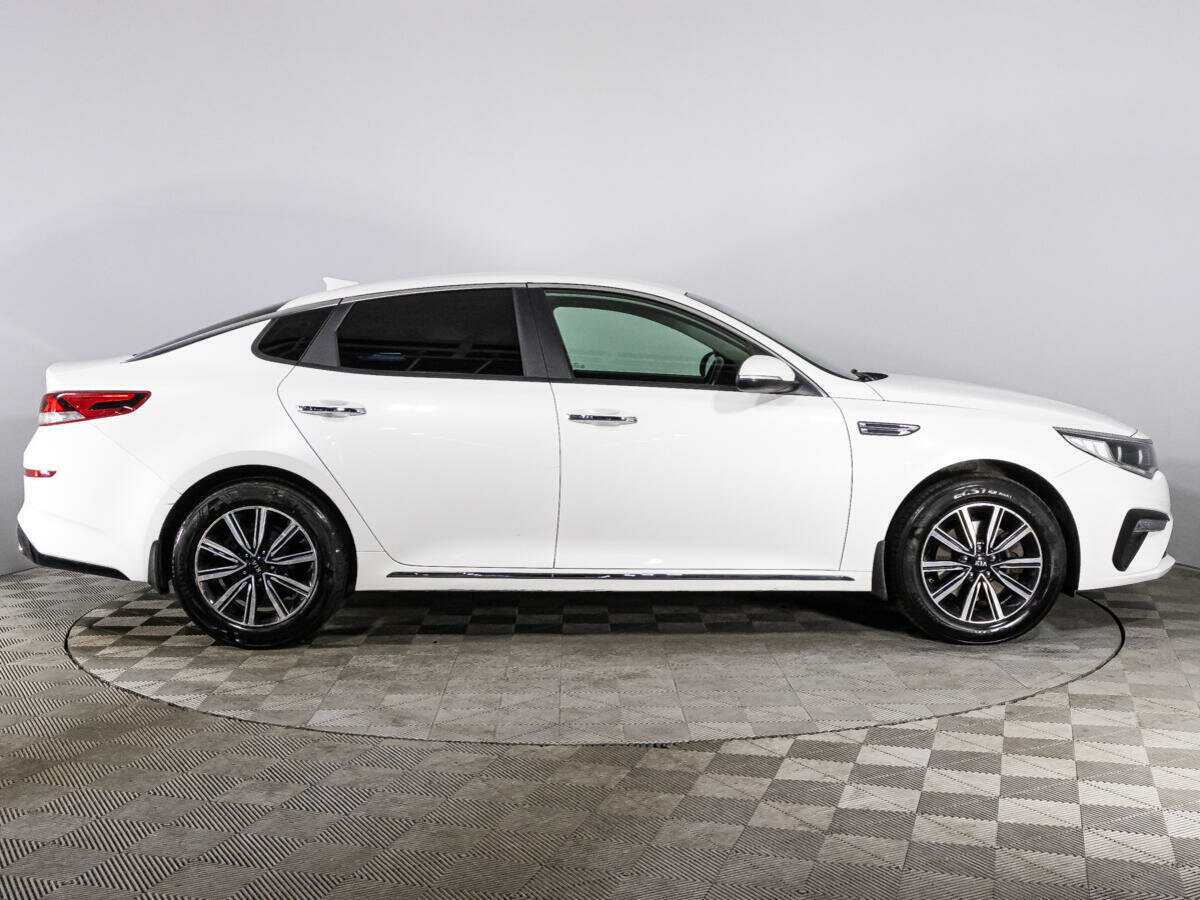 Kia Optima с пробегом — 2018 год. Фото: #3