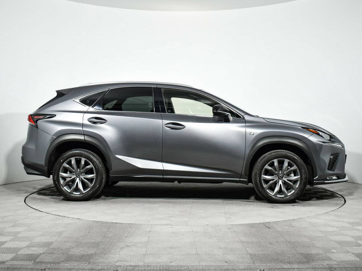 Lexus NX с пробегом — 2021 год. Фото: #3