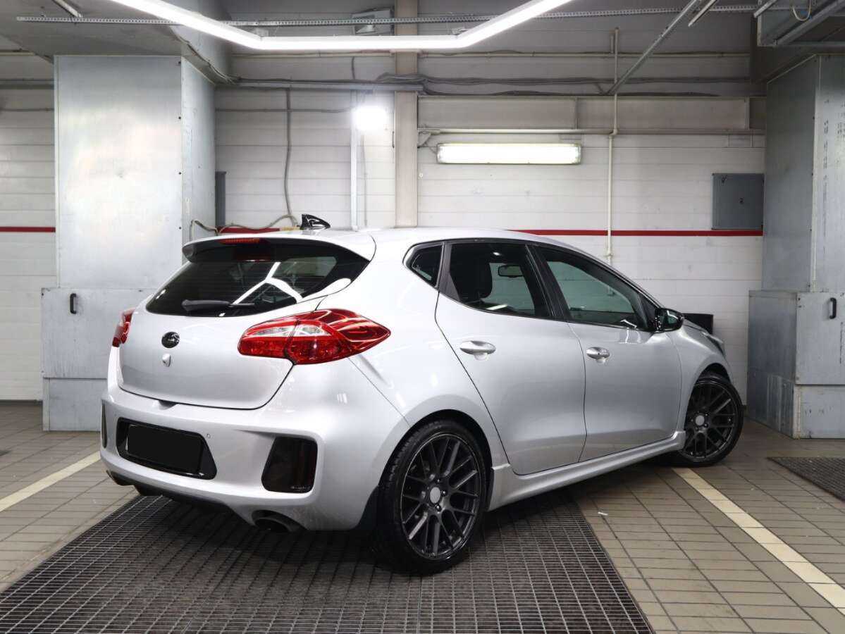 Kia Ceed GT с пробегом — 2017 год. Фото: #1