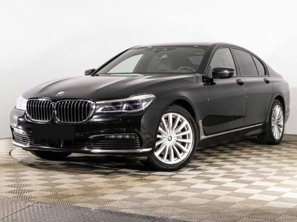 BMW 7 серии с пробегом — 2018 год. Посмотреть фото