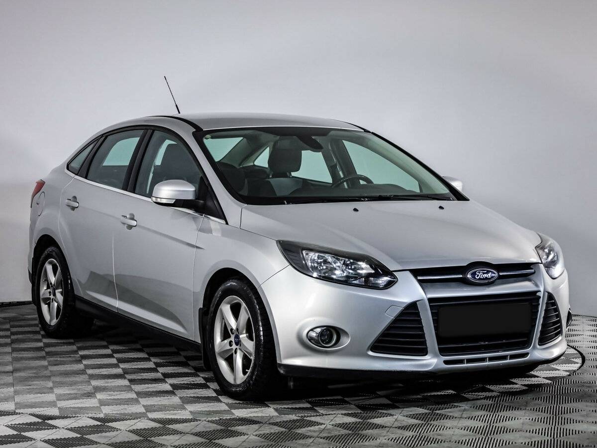 Ford Focus с пробегом — 2011 год. Фото: #2