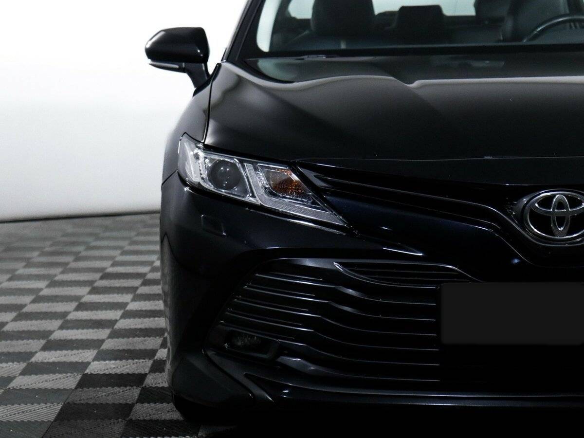 Toyota Camry с пробегом — 2019 год. Фото: #15