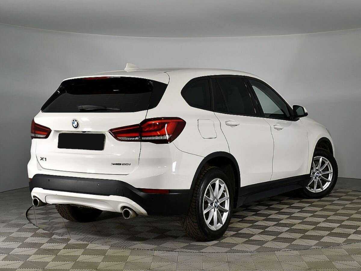 BMW X1 с пробегом — 2020 год. Фото: #1