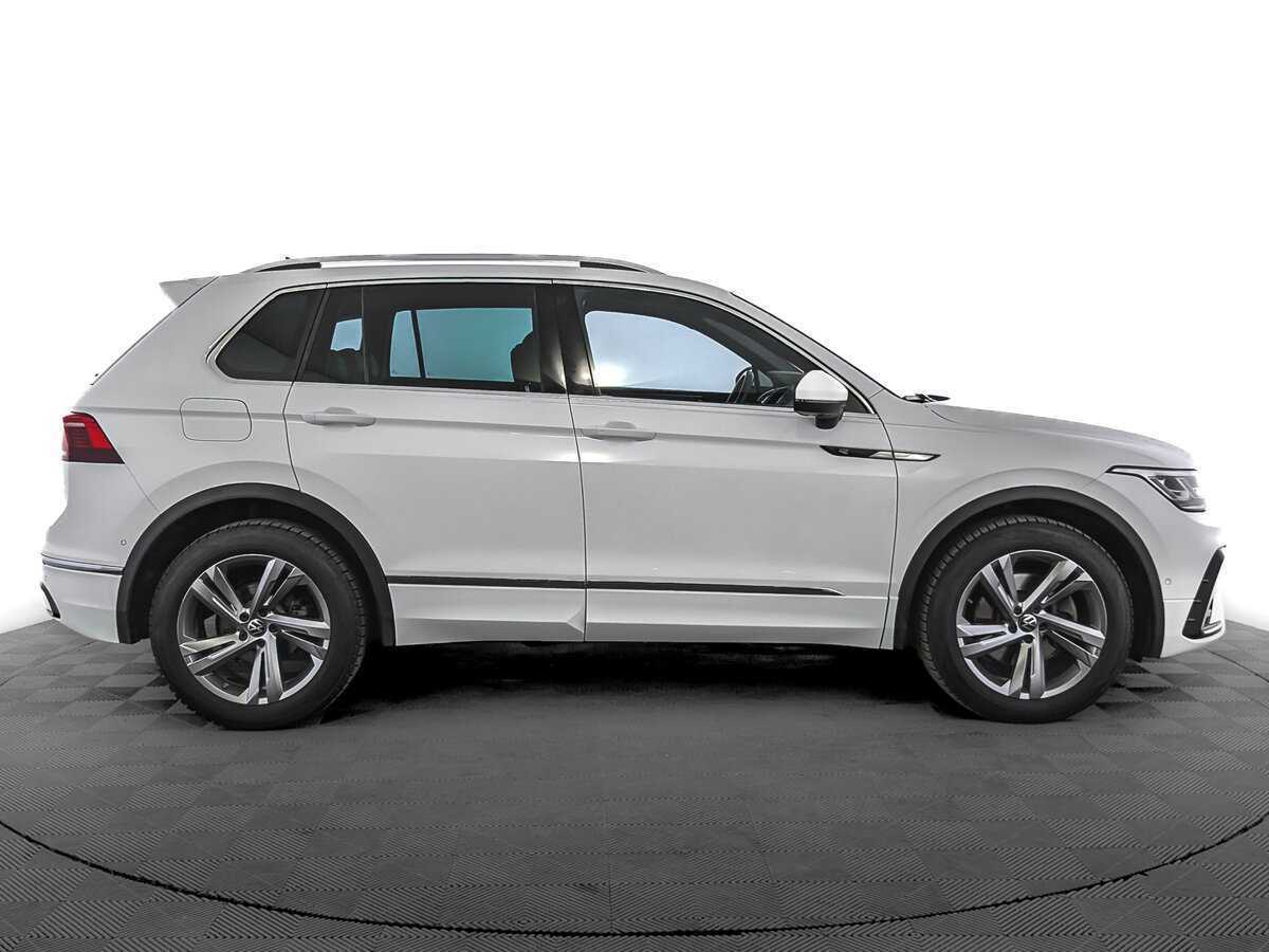 Volkswagen Tiguan с пробегом — 2021 год. Фото: #3