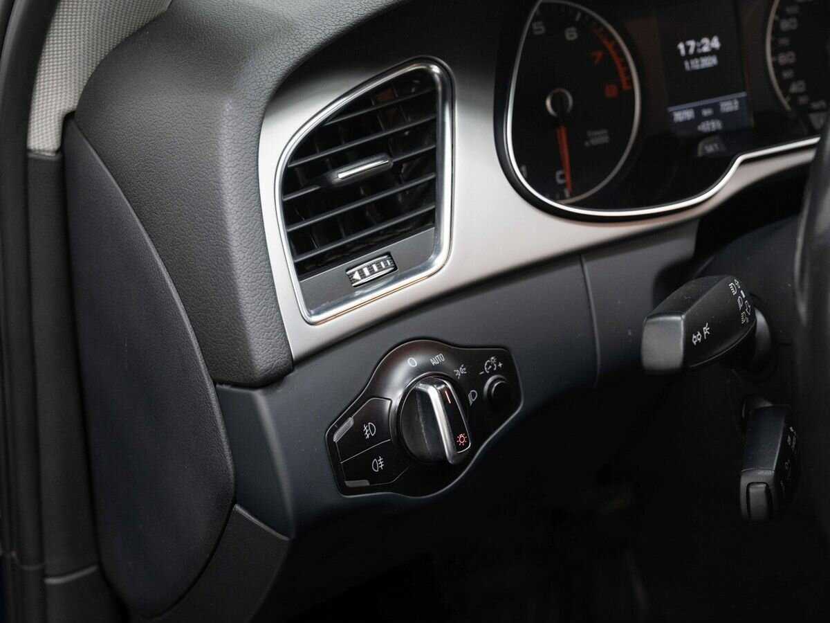Audi A4 allroad с пробегом — 2013 год. Фото: #21