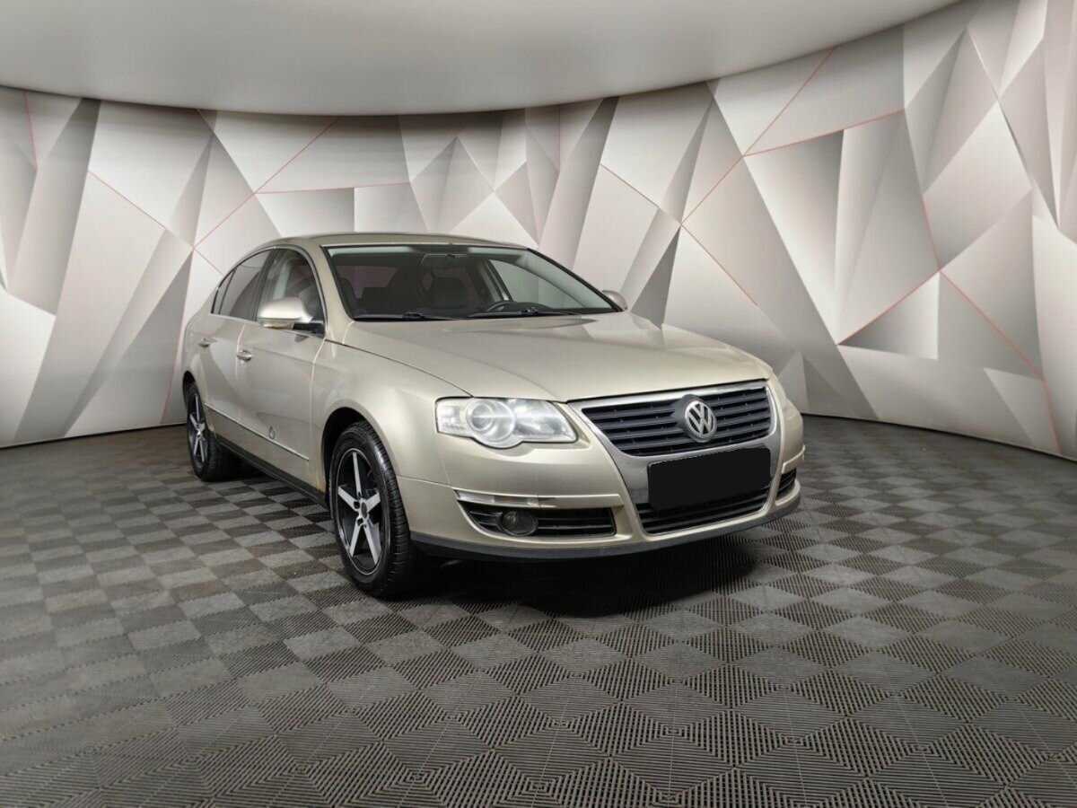 Volkswagen Passat с пробегом — 2008 год. Фото: #2