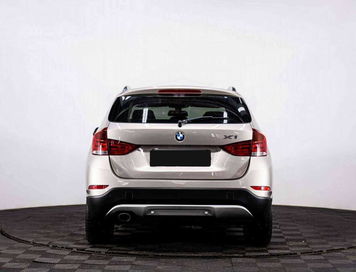 BMW X1 с пробегом — 2013 год. Фото: #4