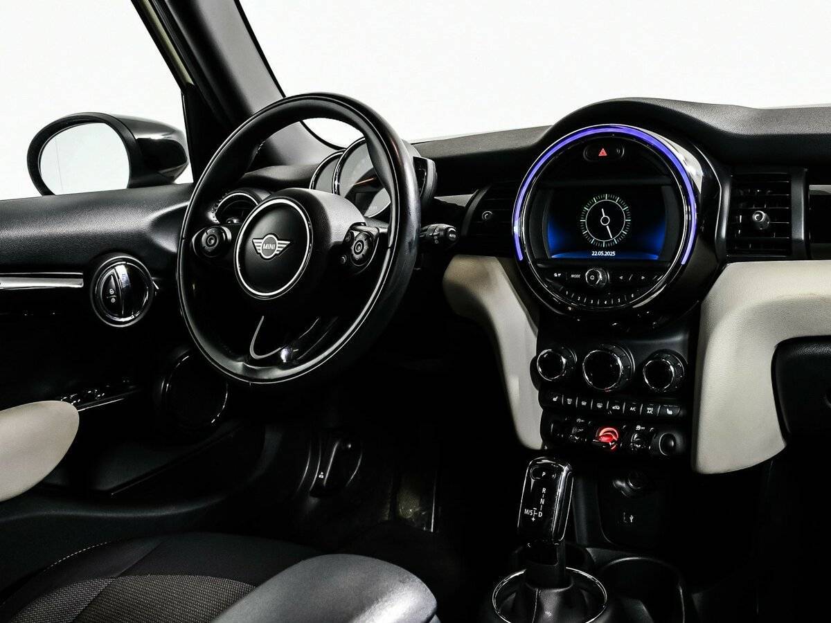 Mini Hatch с пробегом — 2020 год. Фото: #8