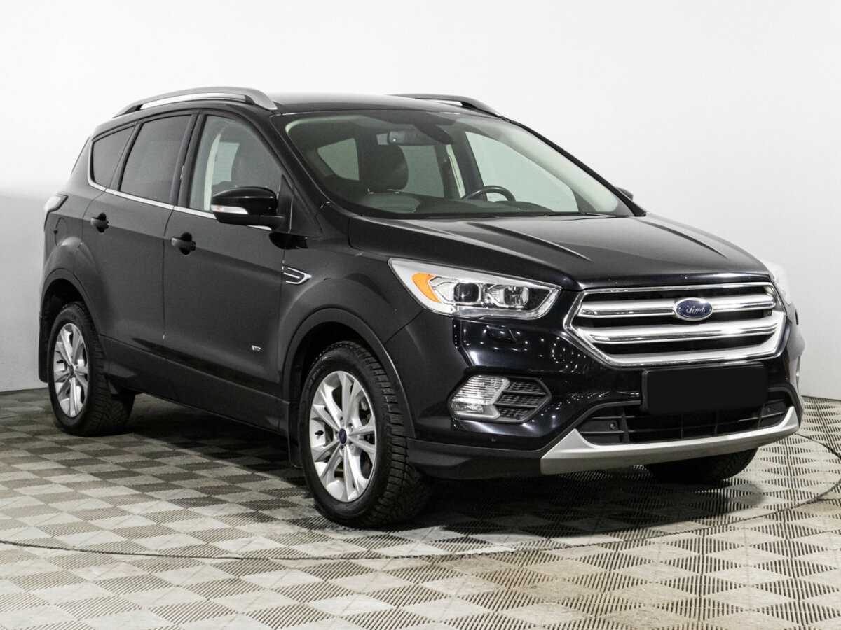 Ford Kuga с пробегом — 2017 год. Фото: #2