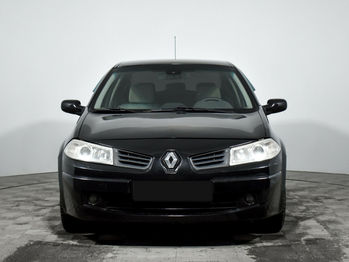 Renault Megane с пробегом — 2006 год. Фото: #1
