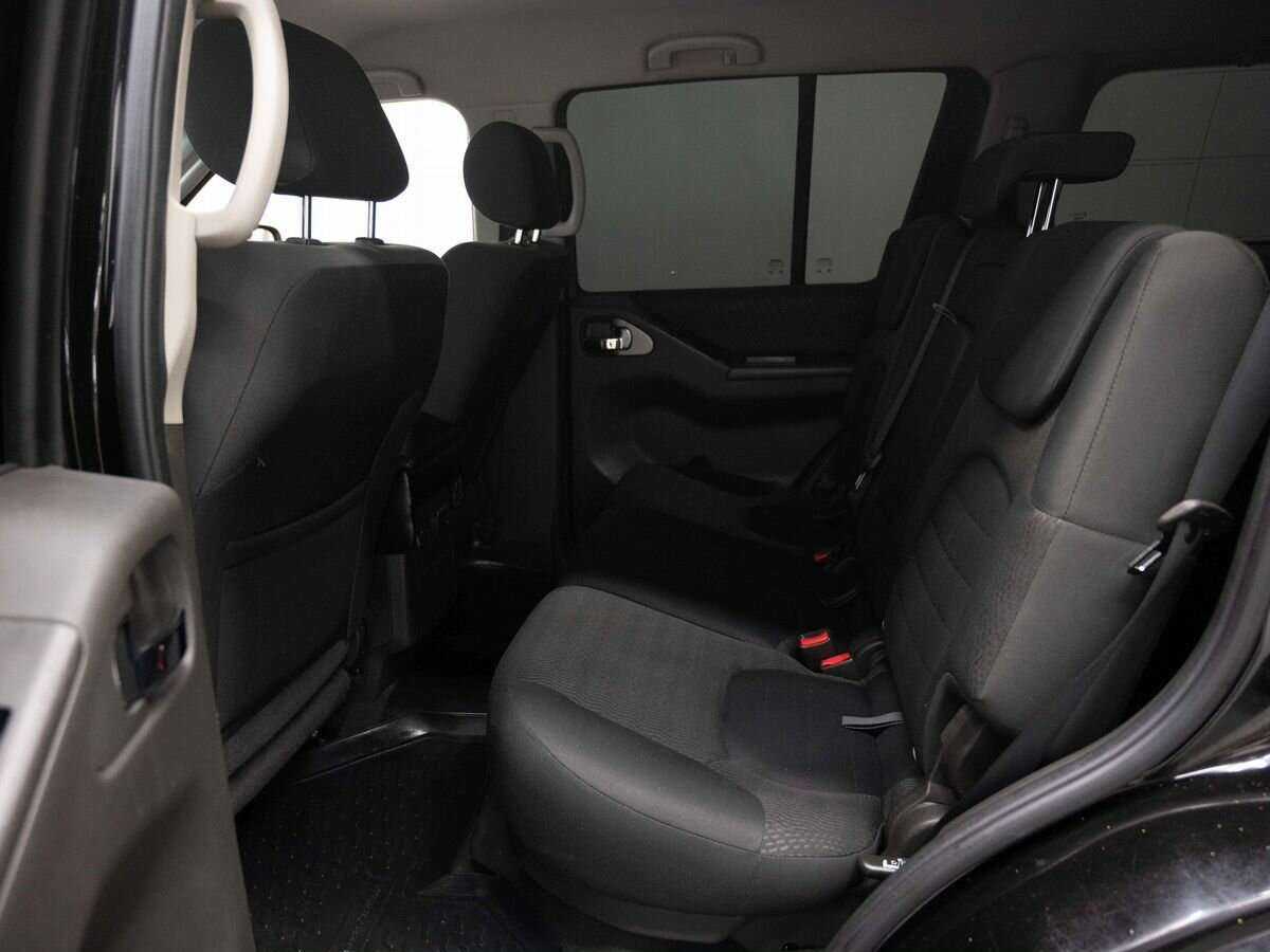 Nissan Pathfinder с пробегом — 2011 год. Фото: #7