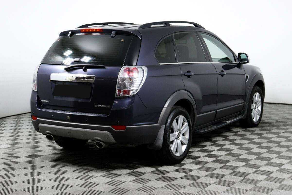 Chevrolet Captiva с пробегом — 2008 год. Фото: #4