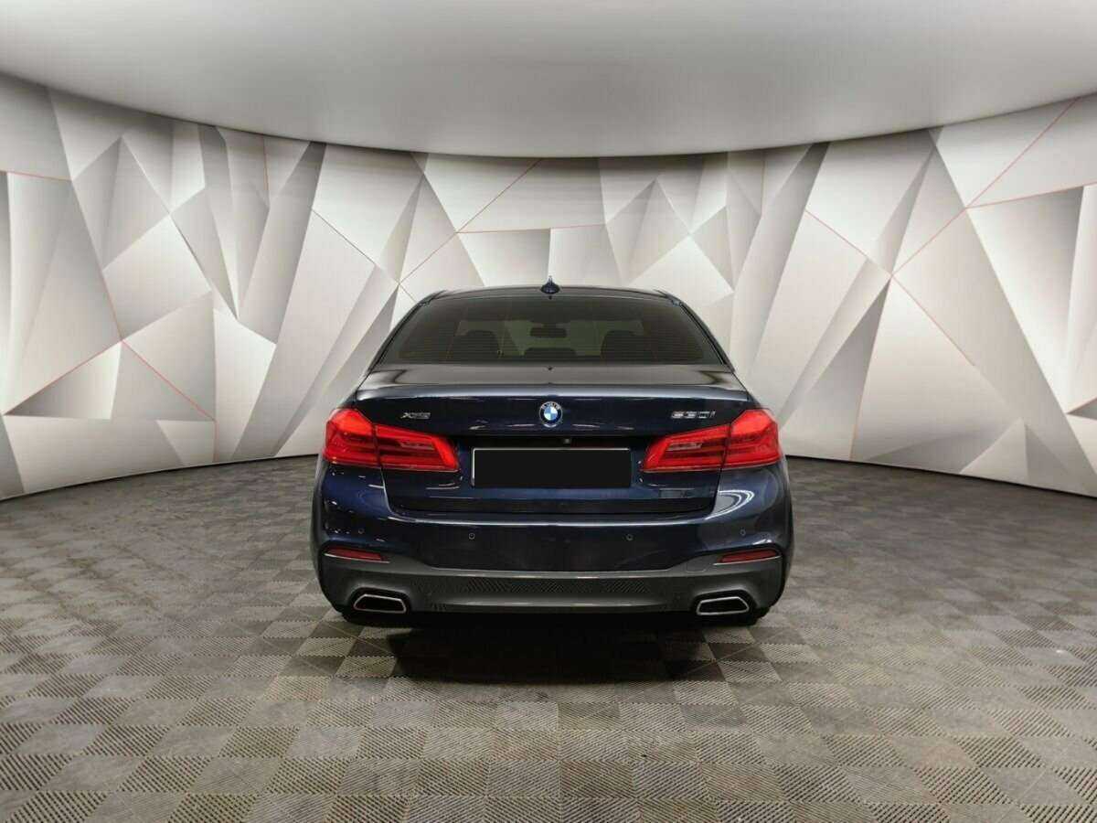BMW 5 серии с пробегом — 2017 год. Фото: #7