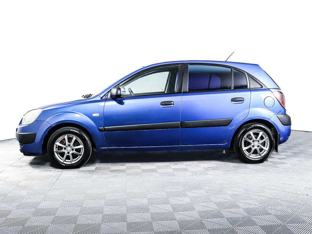 Kia Rio с пробегом — 2006 год. Фото: #7