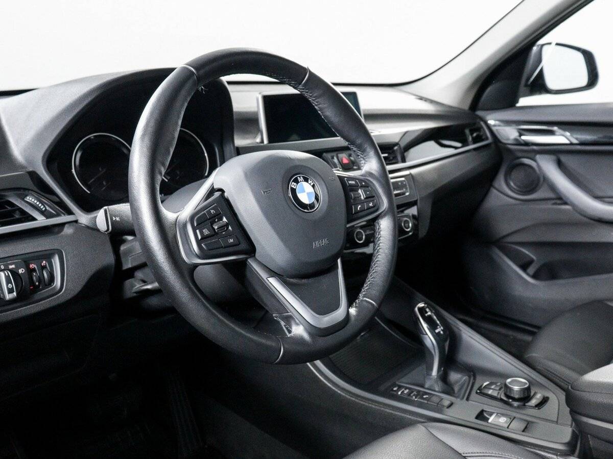 BMW X1 с пробегом — 2021 год. Фото: #13