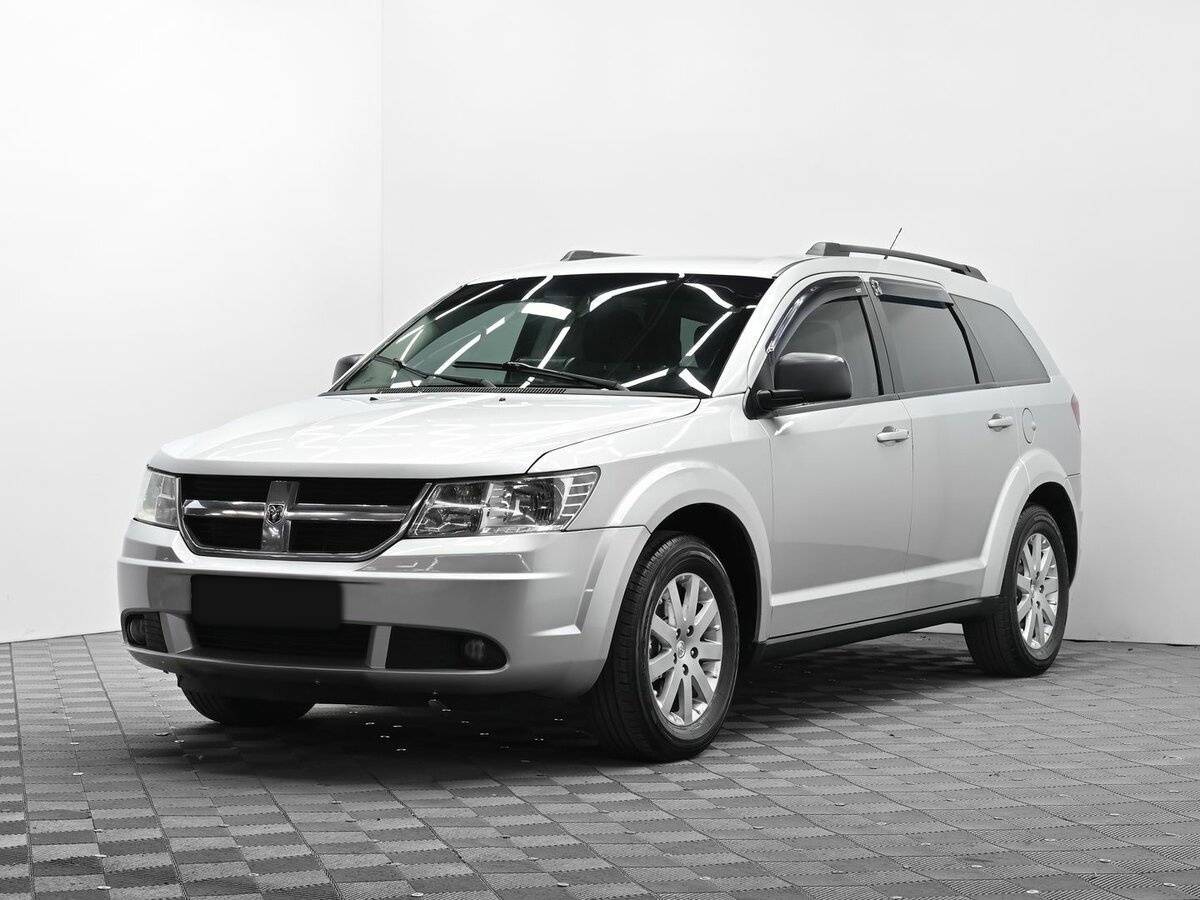 Dodge Journey с пробегом — 2010 год. Фото: #0