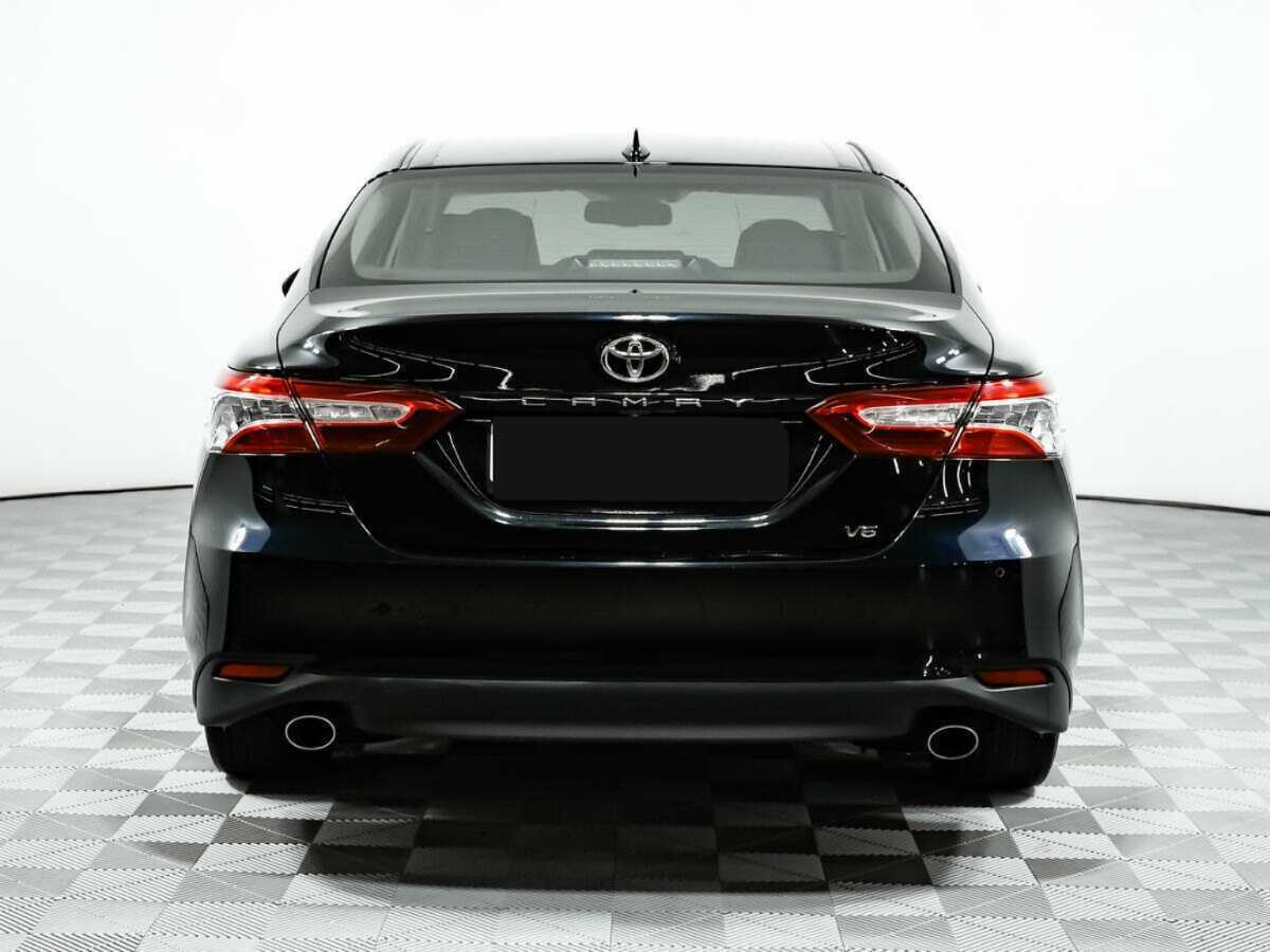 Toyota Camry с пробегом — 2020 год. Фото: #5