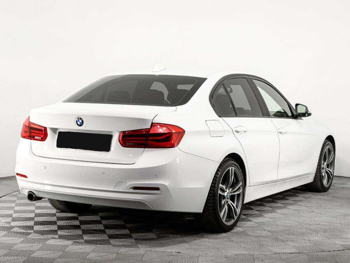 BMW 3 серии с пробегом — 2015 год. Фото: #4