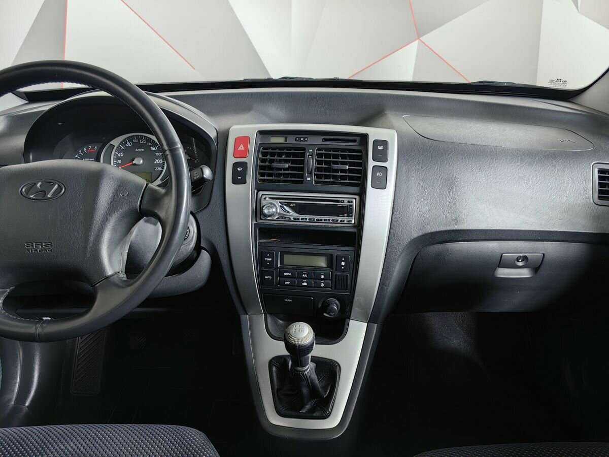 Hyundai Tucson с пробегом — 2006 год. Фото: #10