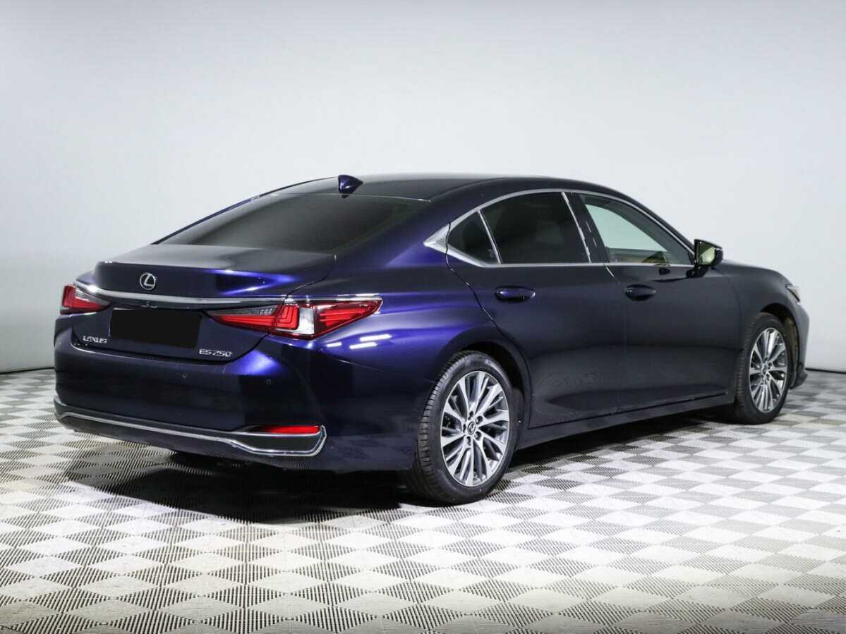 Lexus ES с пробегом — 2018 год. Фото: #4