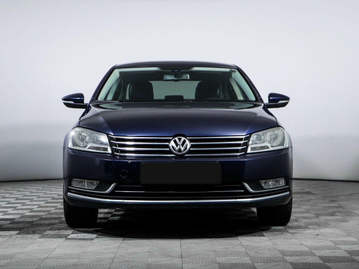 Volkswagen Passat с пробегом — 2011 год. Фото: #1