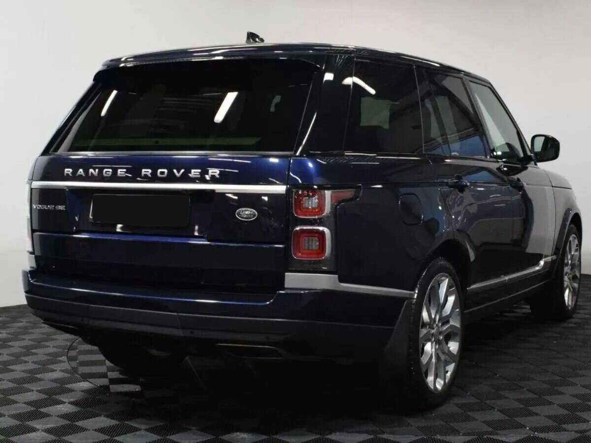 Land Rover Range Rover с пробегом — 2019 год. Фото: #2