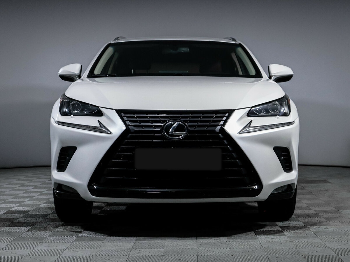 Lexus NX с пробегом — 2017 год. Фото: #1