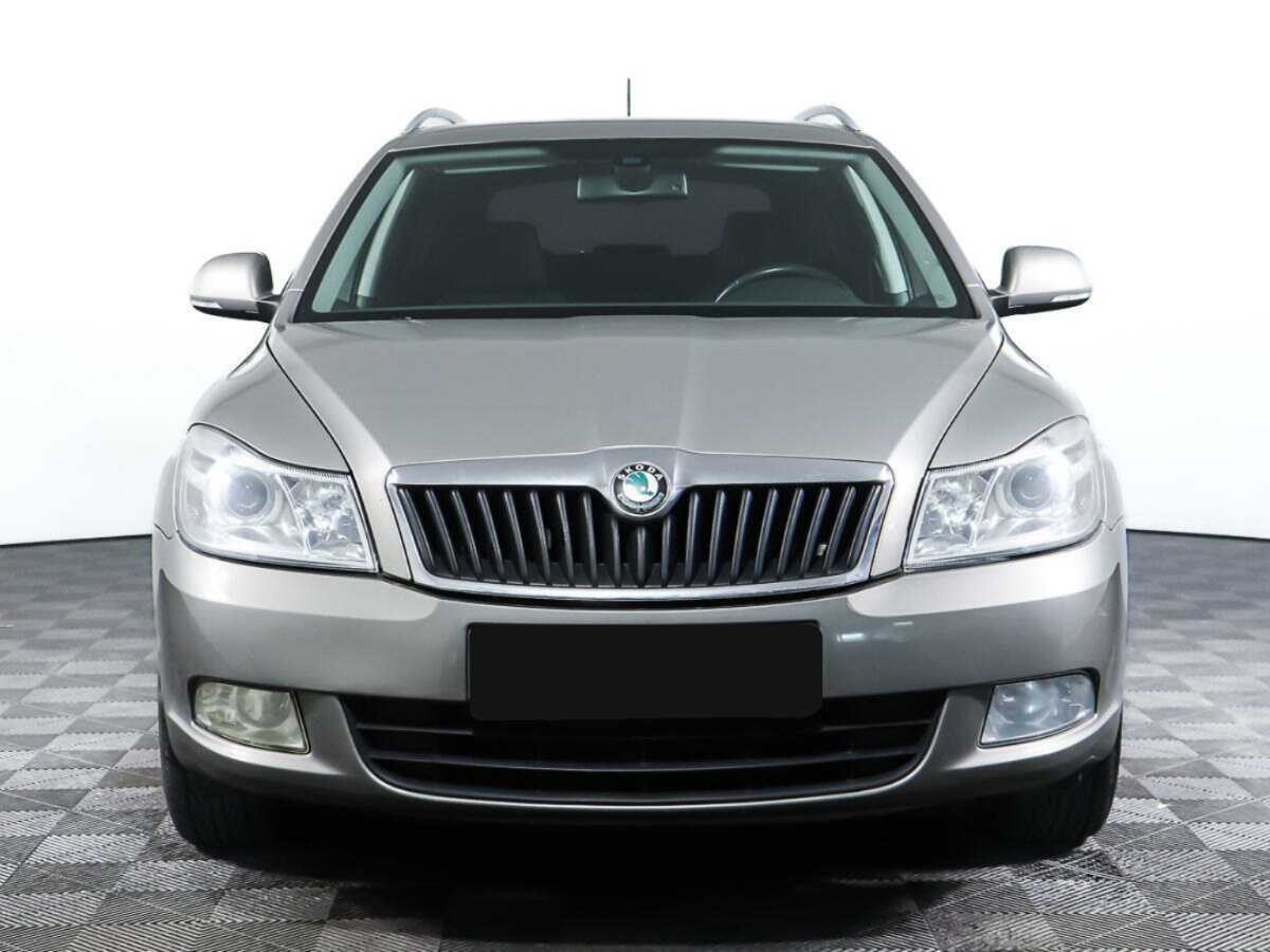 Skoda Octavia с пробегом — 2011 год. Фото: #1
