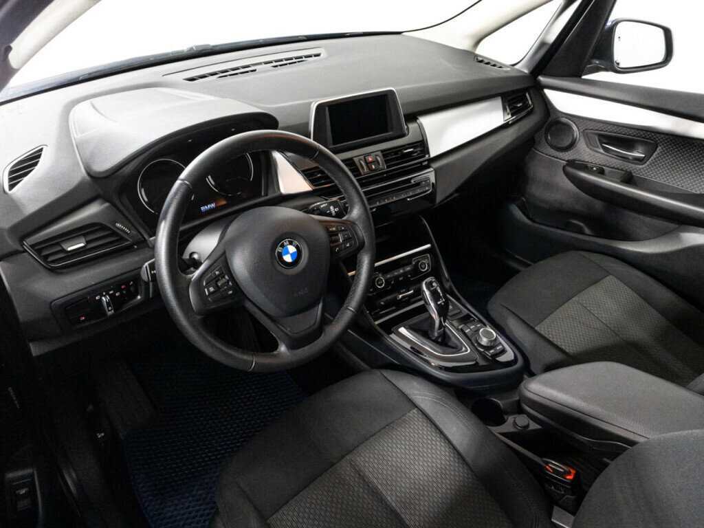 BMW 2 серии Active Tourer с пробегом — 2019 год. Фото: #10