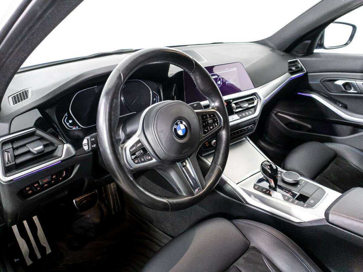 BMW 3 серии с пробегом — 2020 год. Фото: #10