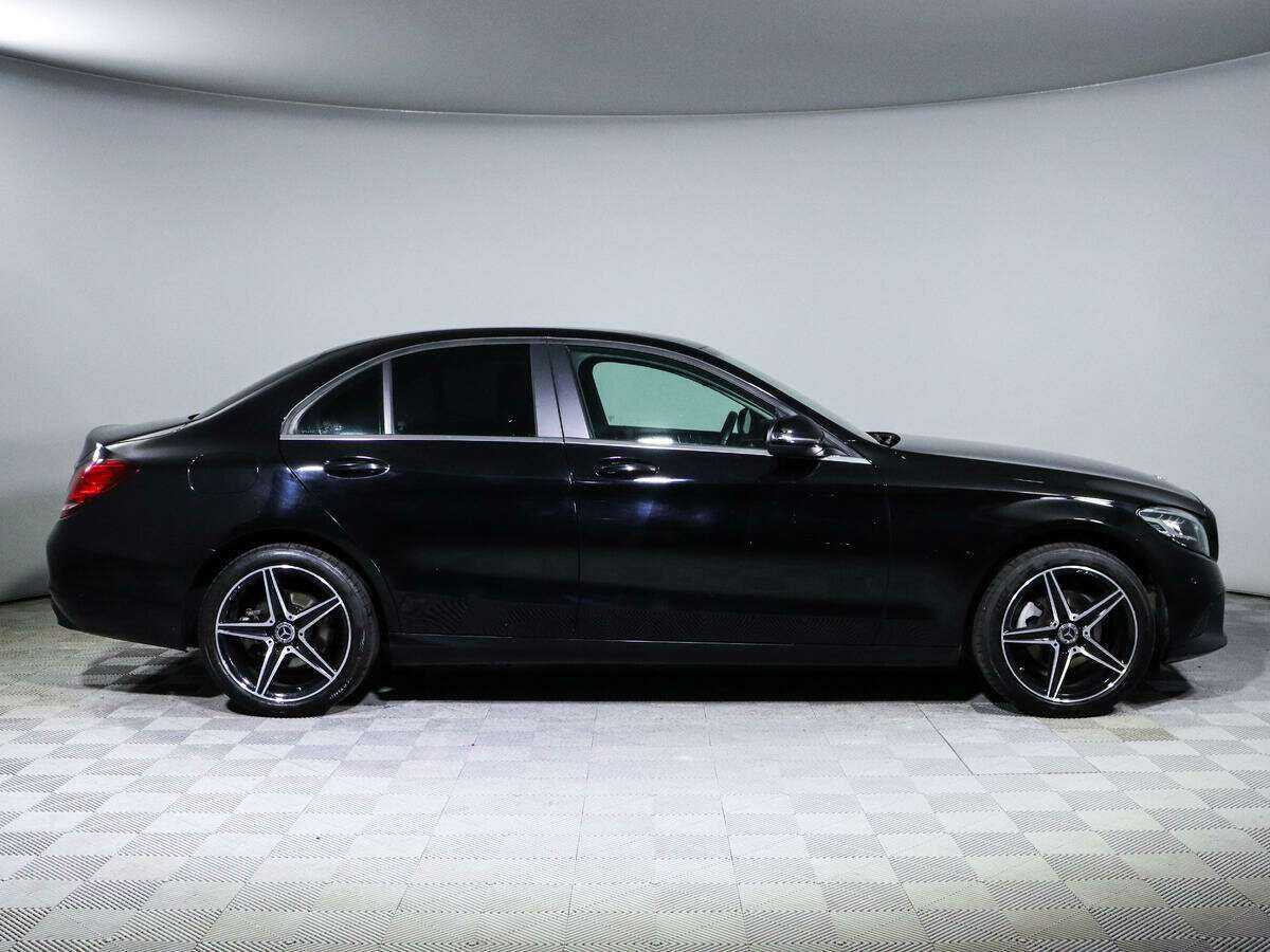 Mercedes-Benz C-Класс с пробегом — 2019 год. Фото: #3