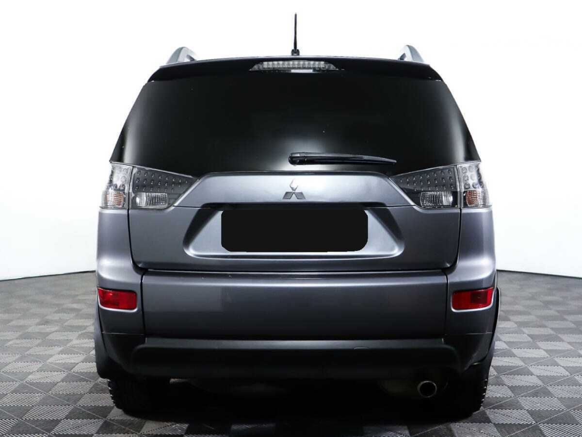 Mitsubishi Outlander с пробегом — 2008 год. Фото: #5