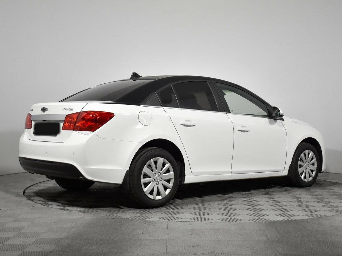 Chevrolet Cruze с пробегом — 2013 год. Фото: #3