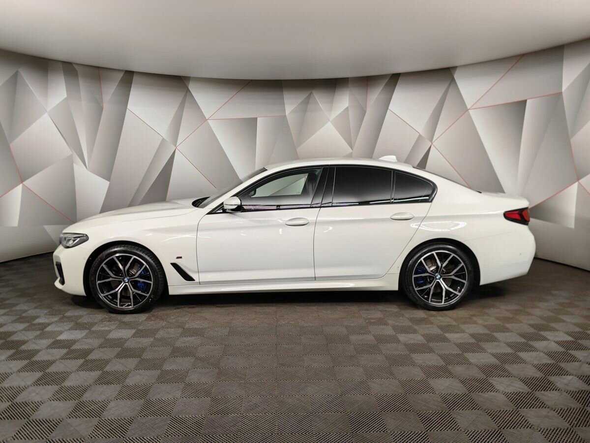 BMW 5 серии с пробегом — 2020 год. Фото: #4