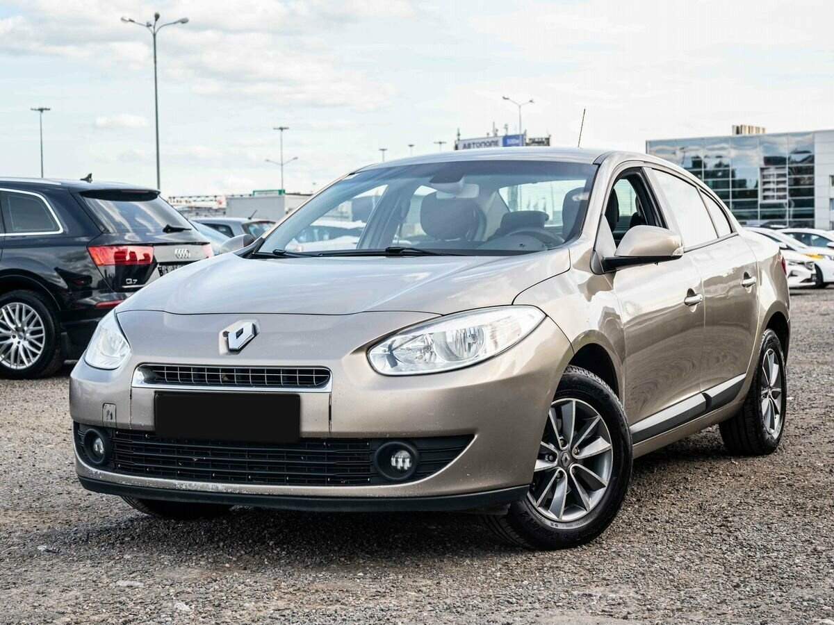 Renault Fluence с пробегом — 2010 год. Фото: #0