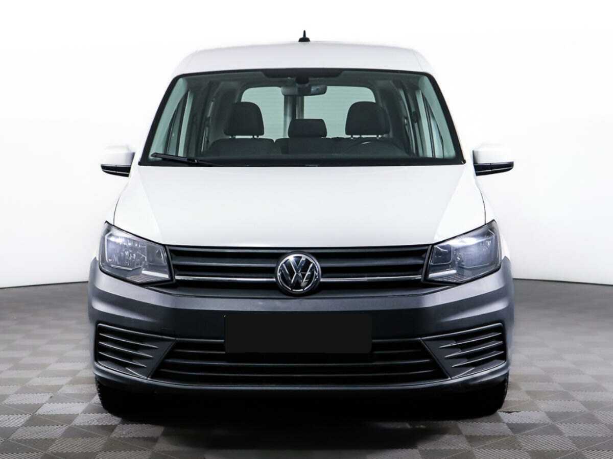 Volkswagen Caddy с пробегом — 2018 год. Фото: #1
