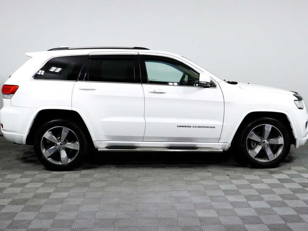 Jeep Grand Cherokee с пробегом — 2013 год. Фото: #3