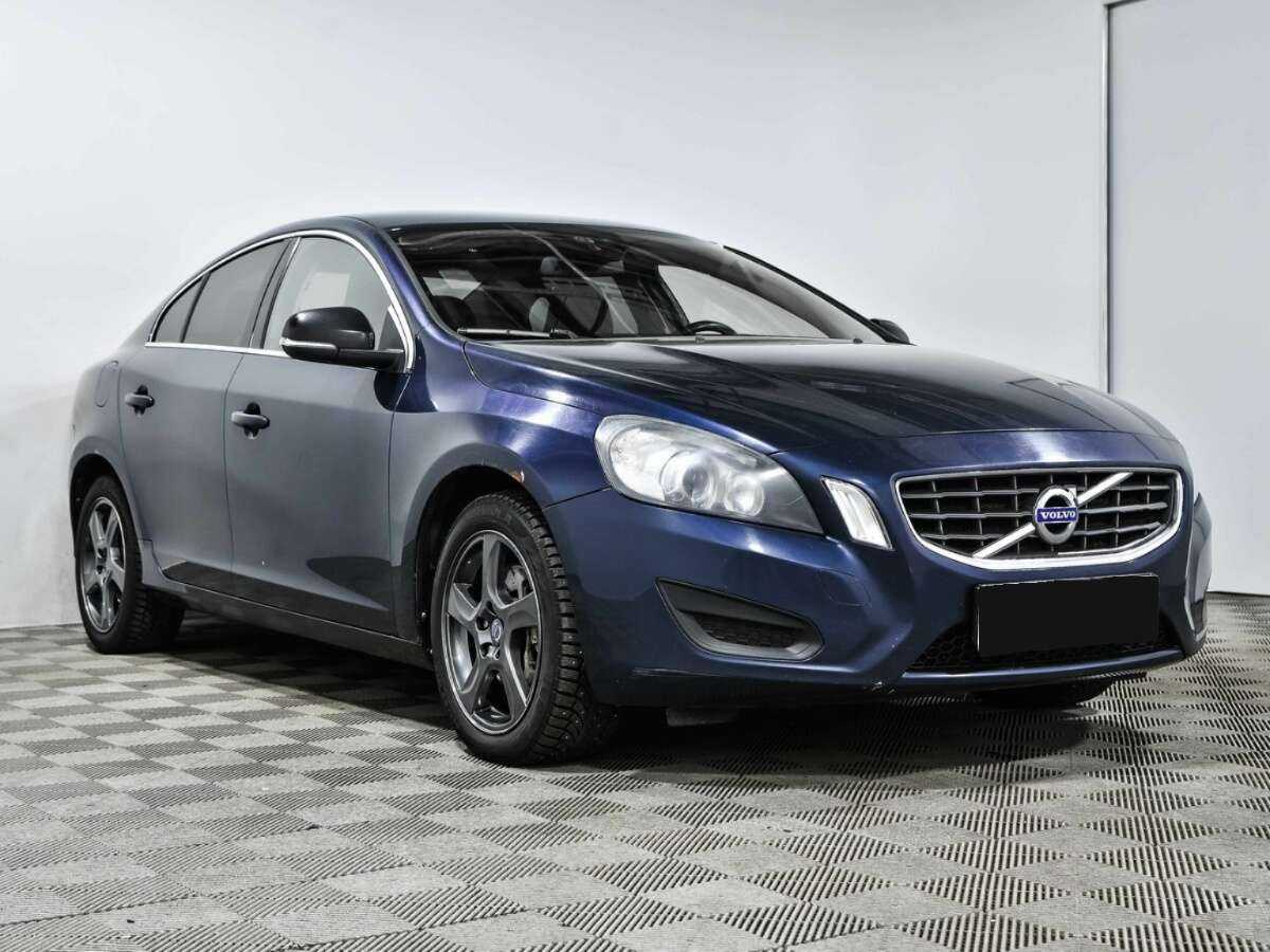 Volvo S60 с пробегом — 2011 год. Фото: #2