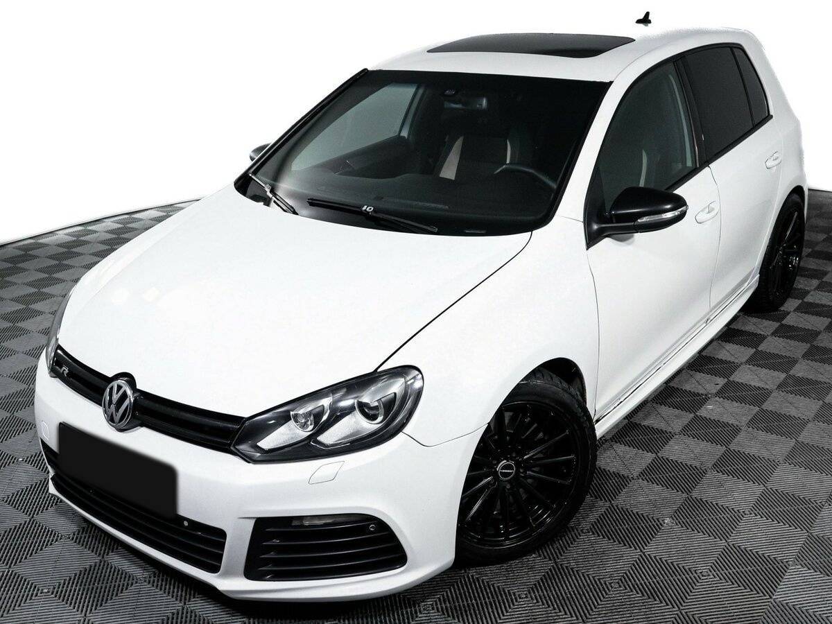 Volkswagen Golf R с пробегом — 2012 год. Фото: #15