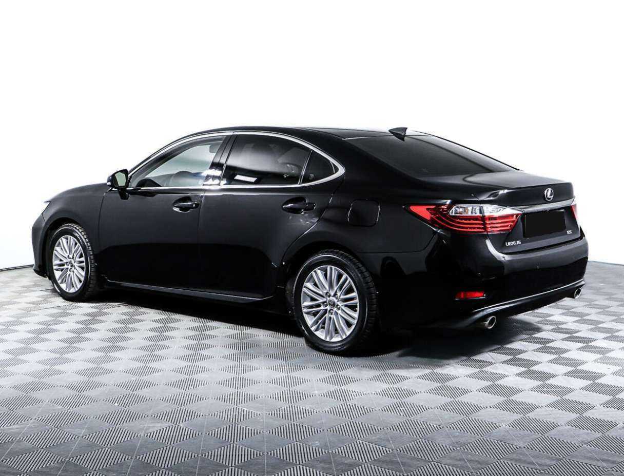 Lexus ES с пробегом — 2013 год. Фото: #6